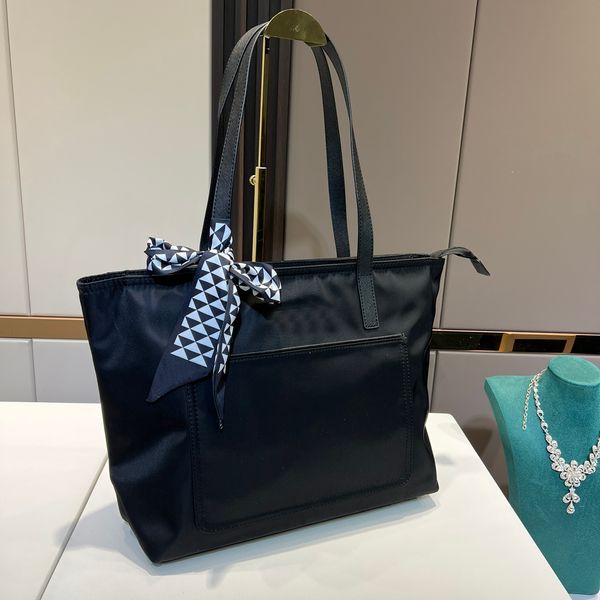 designer luxury women the tote bag fashion versatile handbags shoulder crossbody bags purse telfars totes large capacity saddle wallets 7a r
designer luxury women the tote bag fashion versatile handbags shoulder crossbody bags purse telfars totes large capacity saddle wallets 7a r
