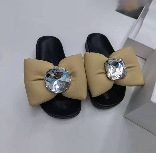 famous brand women's fashion large ruffled slippers by designer classic luxury summer girl shoes elling casual big rhinestone black whi
famous brand women's fashion large ruffled slippers by designer classic luxury summer girl shoes elling casual big rhinestone black whi