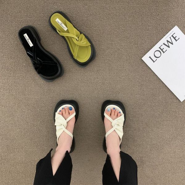 summer new slippers sponge cake thick bottom hollow cross outdoor square head all-match non-slip sandals, Black
summer new slippers sponge cake thick bottom hollow cross outdoor square head all-match non-slip sandals, Black