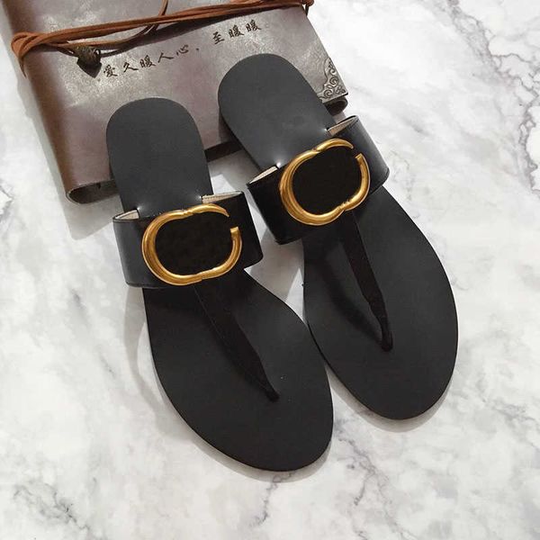 8 colors simple double letter sandals women non slip home shoes classic style flat slippers for female, Black
8 colors simple double letter sandals women non slip home shoes classic style flat slippers for female, Black
