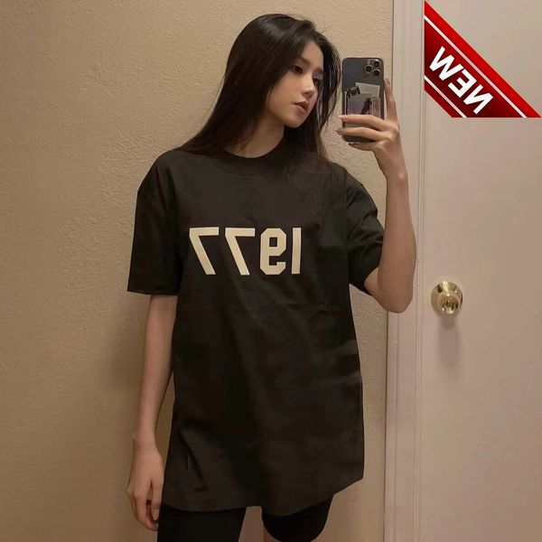 50% off discount 2022 summer fog fearofgod double thread s men and women 1977 couple flocking loose t-shirt letter short sleeve factory dire, White;black
50% off discount 2022 summer fog fearofgod double thread s men and women 1977 couple flocking loose t-shirt letter short sleeve factory dire, White;black