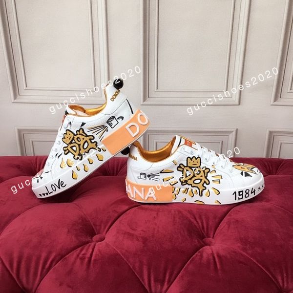 leather casual shoes men women green sneaker designer fluo green casual shoes fashion low clear sole platform shoes, Black;red
leather casual shoes men women green sneaker designer fluo green casual shoes fashion low clear sole platform shoes, Black;red