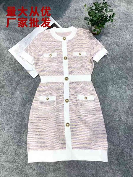 casual dresses 14 pin floating jacquard skirt single breasted short sleeve round neck dress summer women, Black;gray
casual dresses 14 pin floating jacquard skirt single breasted short sleeve round neck dress summer women, Black;gray