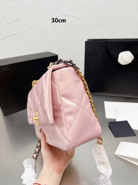 women's designers shoulder bag luxury tote purse handbag message bags cluth brand classic lambskin genuine leather luggage crossbody bo
women's designers shoulder bag luxury tote purse handbag message bags cluth brand classic lambskin genuine leather luggage crossbody bo