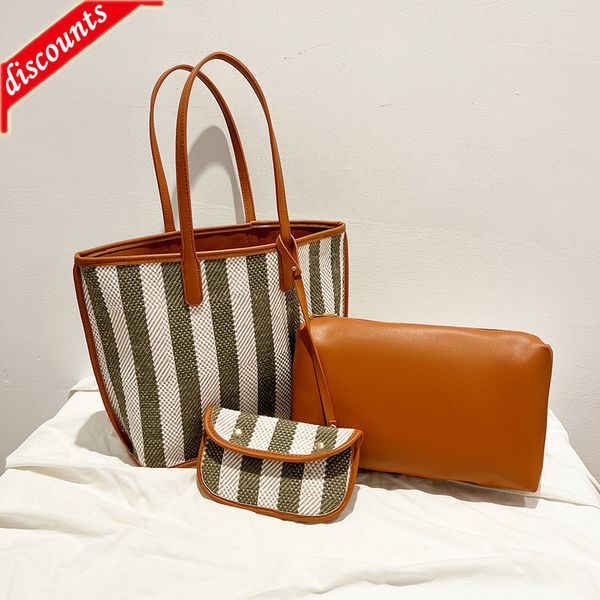 factory online export designer brand bag handbag tot female cross large capacity single shoulder women's versatile
factory online export designer brand bag handbag tot female cross large capacity single shoulder women's versatile