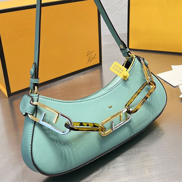 chains clutch bags lock axillary bags women handbag purse genuine leather gold metal letters zipper closure plain tortoiseshell chain handle
chains clutch bags lock axillary bags women handbag purse genuine leather gold metal letters zipper closure plain tortoiseshell chain handle