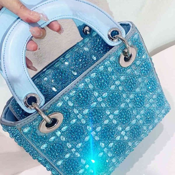 designer handbags heavy industry diamond inlaid princess diana bag 2022 women's sky star crystal sapphire flash handbag
designer handbags heavy industry diamond inlaid princess diana bag 2022 women's sky star crystal sapphire flash handbag