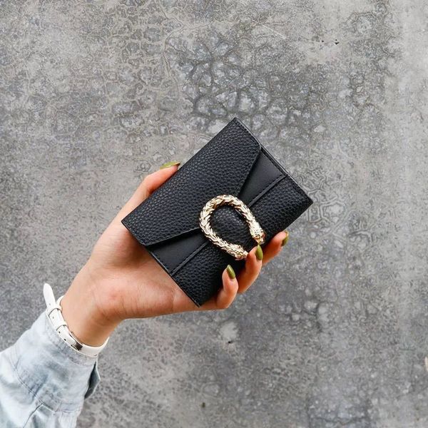 2022 fashion designers wallets luxurys mens women leather purse classic letter with box card holder fashionbag_s., Red;black
2022 fashion designers wallets luxurys mens women leather purse classic letter with box card holder fashionbag_s., Red;black
