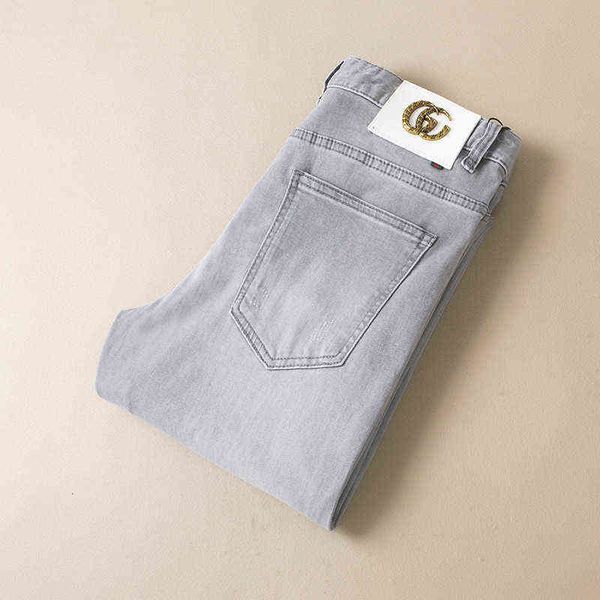 spring 2022 and summer men's jeans light color boutique simple medium waist micro elastic small straight jean, Blue
spring 2022 and summer men's jeans light color boutique simple medium waist micro elastic small straight jean, Blue