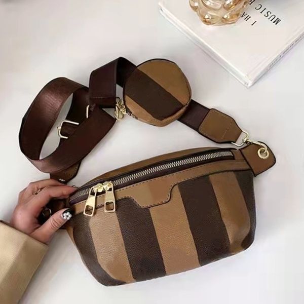 cellphone case waist pouch bag designer purses womens men belt pocket bag cross body bumbags brown black white
cellphone case waist pouch bag designer purses womens men belt pocket bag cross body bumbags brown black white