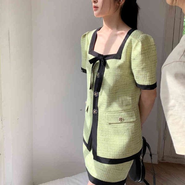 women's tracksuits 2022 summer big female main knitting fragrant temperament checkered skirt small msdt, Gray
women's tracksuits 2022 summer big female main knitting fragrant temperament checkered skirt small msdt, Gray