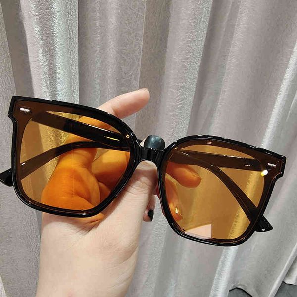 fashion sunglasses 2021 new sunglass men's trendy red same women's thin anti ultraviolet glass ladies glasses classic designer ret, White;black
fashion sunglasses 2021 new sunglass men's trendy red same women's thin anti ultraviolet glass ladies glasses classic designer ret, White;black