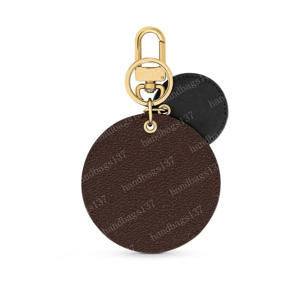 2022 keychain key chain buckle lovers car handmade leather keychains men women bag pendant accessories 5 color 69317 65221 65216 with box an, Silver
2022 keychain key chain buckle lovers car handmade leather keychains men women bag pendant accessories 5 color 69317 65221 65216 with box an, Silver