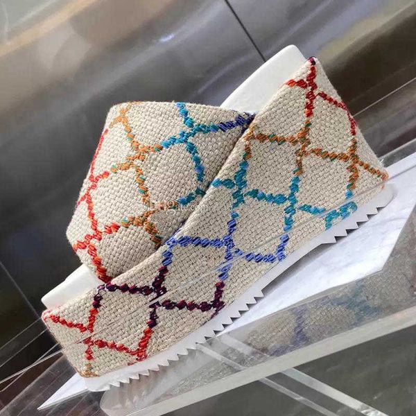 designer wedge non-slip sandals pattern embroidery g letters beach casual slides flip flops ladies platform thick bottom increase big size, Black 
designer wedge non-slip sandals pattern embroidery g letters beach casual slides flip flops ladies platform thick bottom increase big size, Black