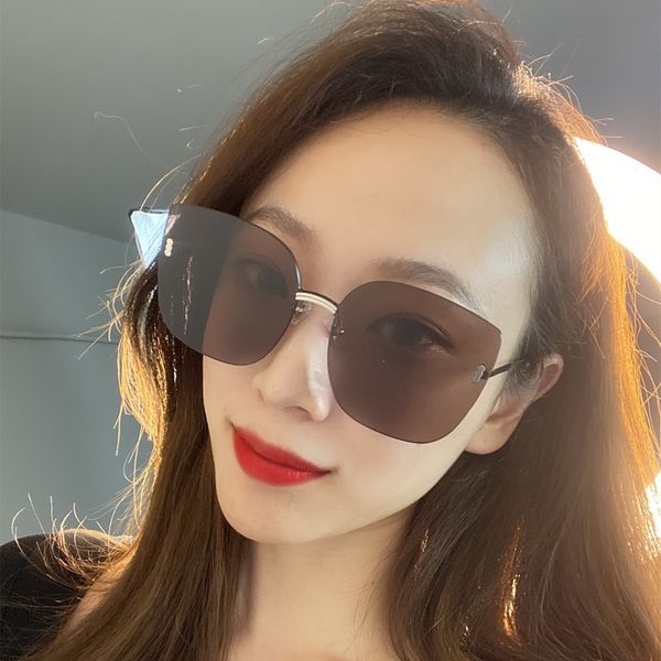 designer sunglasses borderless square metal female personality thin tan sunglasses mod m same korean version large frame round face, White;black
designer sunglasses borderless square metal female personality thin tan sunglasses mod m same korean version large frame round face, White;black