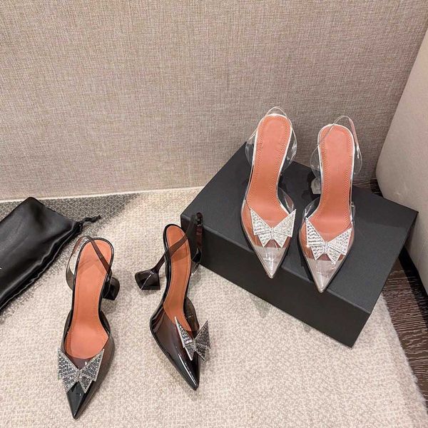 2021 summer pointy transparent sandals with diamond bows on the back of crystal shoes, Black
2021 summer pointy transparent sandals with diamond bows on the back of crystal shoes, Black