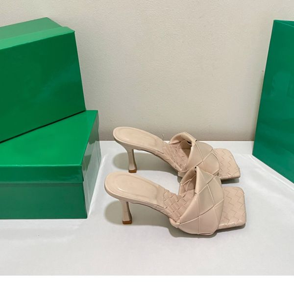 women luxury designer sandals slippers stiletto woven leather summer slipper solid fashion beach woman big head 34-40 with box, Black
women luxury designer sandals slippers stiletto woven leather summer slipper solid fashion beach woman big head 34-40 with box, Black