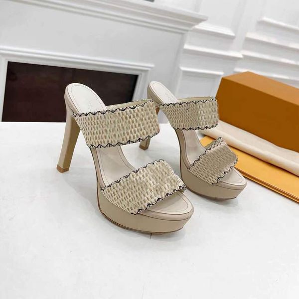 new star trail women sandals espadrilles letter printed chunky heel treaded rubber outsole sandal .5cm high heels shoes 34-46, Black
new star trail women sandals espadrilles letter printed chunky heel treaded rubber outsole sandal .5cm high heels shoes 34-46, Black