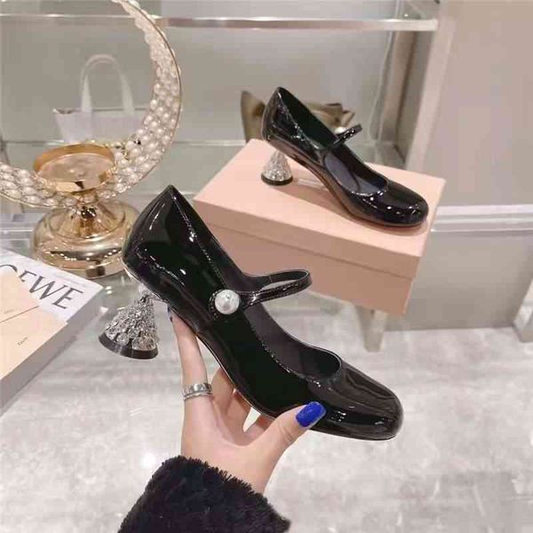 sandals miao family mary jane single shoes women's one word round head crystal heel shallow mouth thick leather style lmq8, Black
sandals miao family mary jane single shoes women's one word round head crystal heel shallow mouth thick leather style lmq8, Black