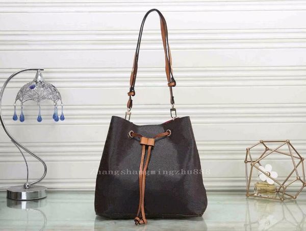 women bucket bag fashion simple portable cross body shoulder messenger bags wallet designers lady totes handbags purse 4 color
women bucket bag fashion simple portable cross body shoulder messenger bags wallet designers lady totes handbags purse 4 color