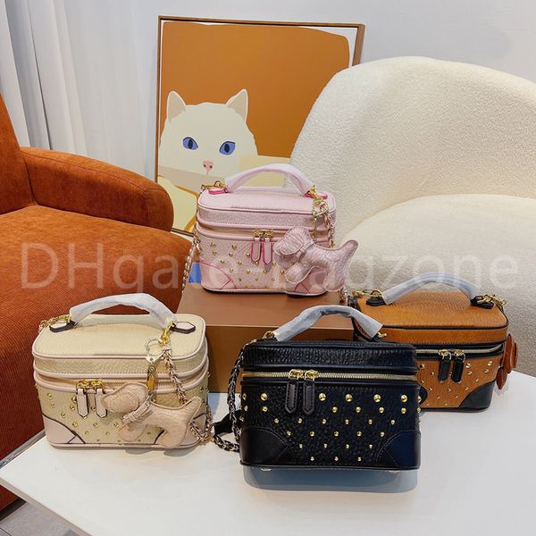 new cross body bag designer high end womens shoulder bag fashion handbag rivets large capacity original hardware four colors
new cross body bag designer high end womens shoulder bag fashion handbag rivets large capacity original hardware four colors