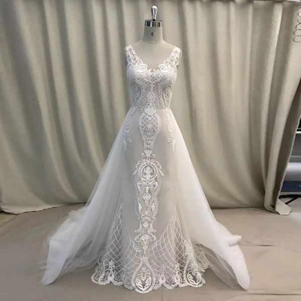 gorgeous mermaid lace wedding gowns 2022 v neck sleeveless appliques bridal dresses with detachable train robe mariage, White
gorgeous mermaid lace wedding gowns 2022 v neck sleeveless appliques bridal dresses with detachable train robe mariage, White