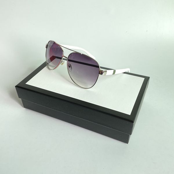 luxury sunglasses for men and women summer metal vintage driver driving sun glasses uv protection eyewear, White;black
luxury sunglasses for men and women summer metal vintage driver driving sun glasses uv protection eyewear, White;black