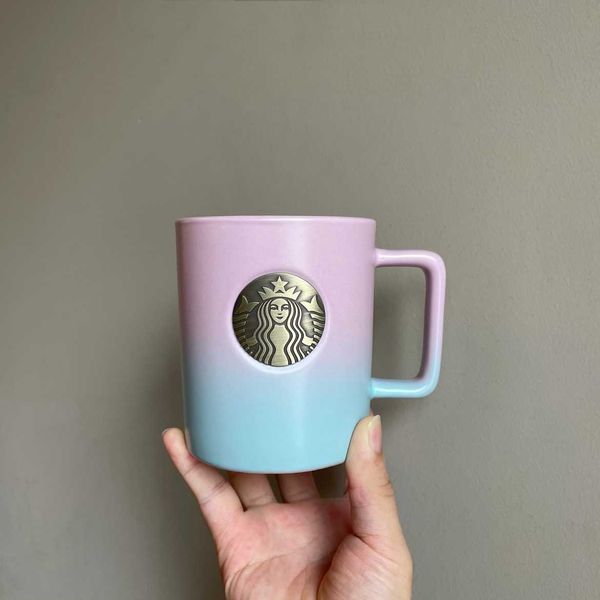 2021 starbucks cup summer new pink green gradient copper seal mug water cup 414ml ceramic
2021 starbucks cup summer new pink green gradient copper seal mug water cup 414ml ceramic