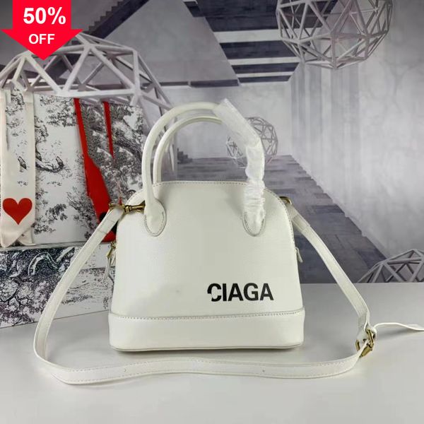 canvas new msenger sense small trendy handbag fashionable retro women's totes shoulder bag
canvas new msenger sense small trendy handbag fashionable retro women's totes shoulder bag