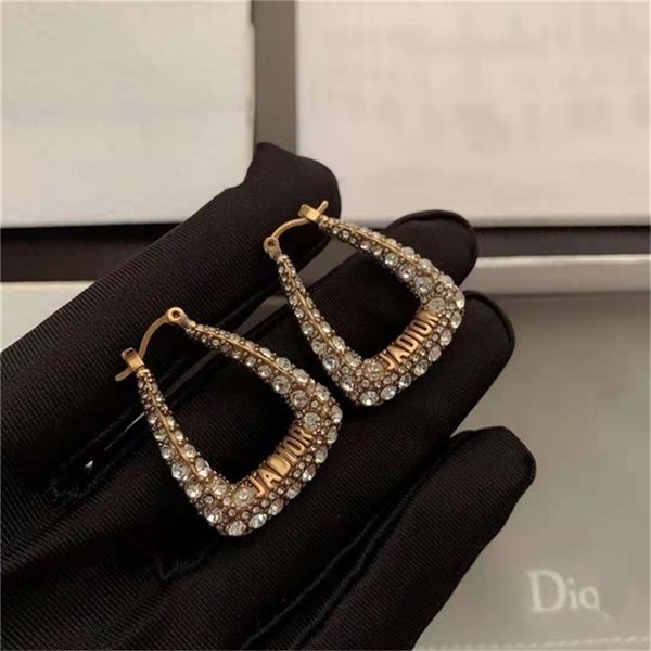 2022 fashion 20% off designer jewelry new personalized letter rhinestone french korean earrings female, Golden
2022 fashion 20% off designer jewelry new personalized letter rhinestone french korean earrings female, Golden