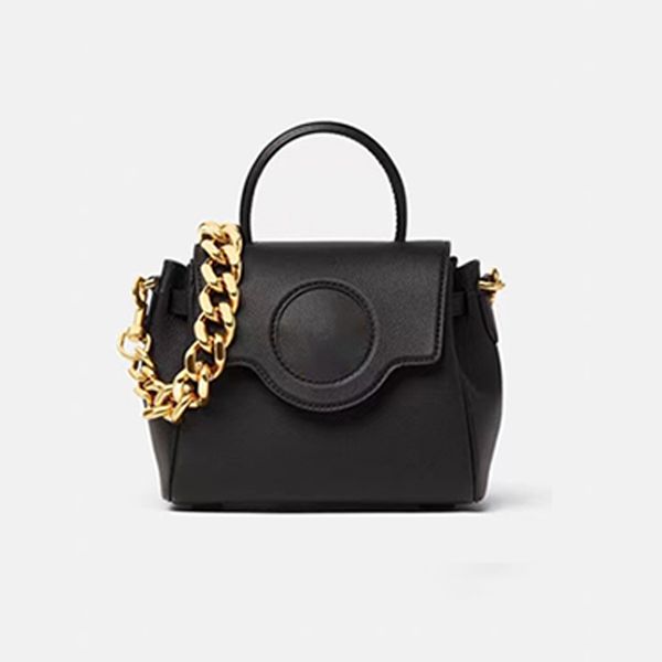new personality one shoulder bag slanting designer bag high-quality luxury handbag brand design fashion shoulder neutral all-match handbag
new personality one shoulder bag slanting designer bag high-quality luxury handbag brand design fashion shoulder neutral all-match handbag