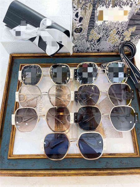 22 new d family high-quality sunglasses net red same large frame thin face fashion women designer sunglasses shades fashion, White;black
22 new d family high-quality sunglasses net red same large frame thin face fashion women designer sunglasses shades fashion, White;black