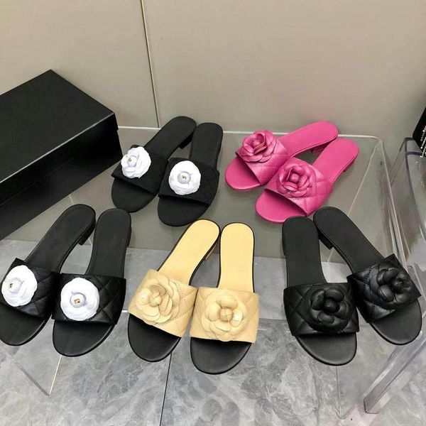 women slippers sandals beige black pink camellia flower rubber fashion causal slipper designer luxury summer pool beach thong flat flip flop
women slippers sandals beige black pink camellia flower rubber fashion causal slipper designer luxury summer pool beach thong flat flip flop