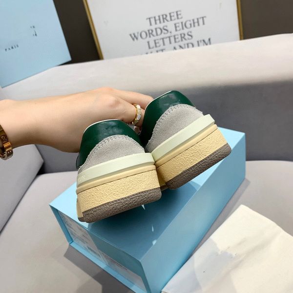 2022 designer luxury suede match sneakers women shoes men shoe vintage casual 22 trainer beige, Black
2022 designer luxury suede match sneakers women shoes men shoe vintage casual 22 trainer beige, Black