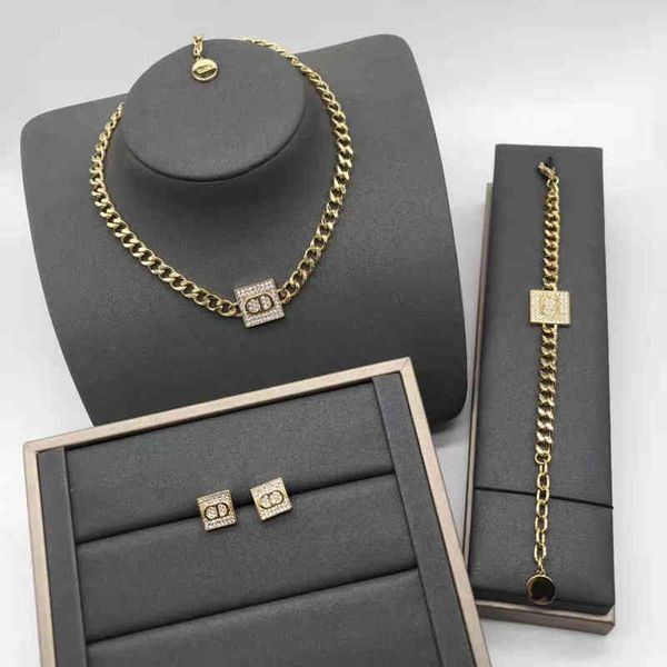 d home new gold plated letter red women's earrings bracelet set2022 luxury brand fashion design versatile necklace, Silver
d home new gold plated letter red women's earrings bracelet set2022 luxury brand fashion design versatile necklace, Silver
