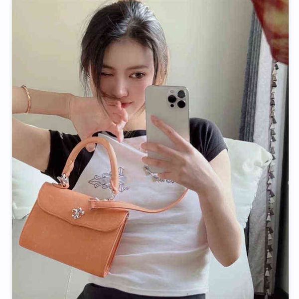 factory online export designer brand short sleeves 2022 spring and summer new ch print pollen love tight color matching girls round neck t-s, White
factory online export designer brand short sleeves 2022 spring and summer new ch print pollen love tight color matching girls round neck t-s, White