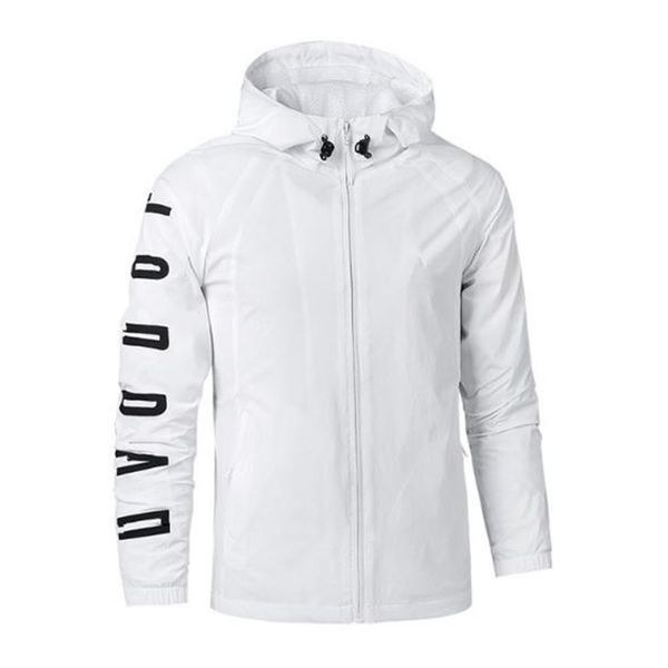 new men's outdoor sports casual hooded clothes fashion joker jacket mens classic jackets coat lj201013, Black;brown
new men's outdoor sports casual hooded clothes fashion joker jacket mens classic jackets coat lj201013, Black;brown