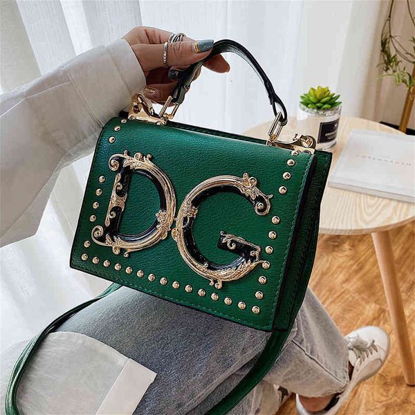 bags handbags female 2022 hardware rivet messenger personality exaggerated letter single shoulder diagonal, Black;red
bags handbags female 2022 hardware rivet messenger personality exaggerated letter single shoulder diagonal, Black;red