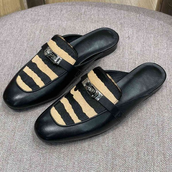dress shoes woman genuine leather shoes mules striped skin metal decoration slippers designer toe round size35-41, Black
dress shoes woman genuine leather shoes mules striped skin metal decoration slippers designer toe round size35-41, Black