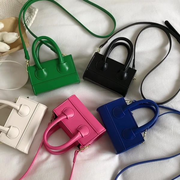 fashion kids princess handbags baby girls candy colors pu messenger bag children chain mini change purse girl one shoulder bags f1263, Black
fashion kids princess handbags baby girls candy colors pu messenger bag children chain mini change purse girl one shoulder bags f1263, Black