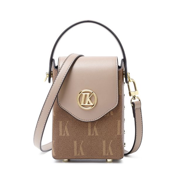 2022 luxury handbags shoulder bag crossbody bags purse with chain rivet purses and handbags luxury designer bags for women
2022 luxury handbags shoulder bag crossbody bags purse with chain rivet purses and handbags luxury designer bags for women