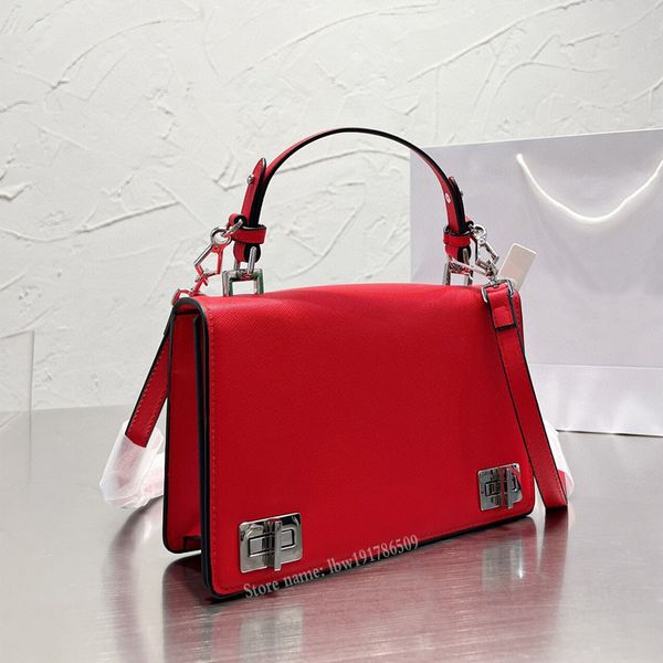 designers messenger bag real leather women handbag pochette totes handbags purse solid color double lock shoulder bags crossbody bags tote v
designers messenger bag real leather women handbag pochette totes handbags purse solid color double lock shoulder bags crossbody bags tote v