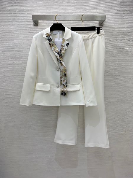 women's two piece pants suit , slim coat with wide leg micro horn trousers and two-piece, White
women's two piece pants suit , slim coat with wide leg micro horn trousers and two-piece, White