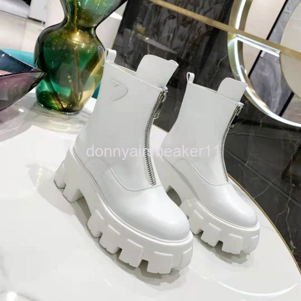 boots high end women's boots autumn winter british style patent leather martin round headed muffin thick bottom front, Black
boots high end women's boots autumn winter british style patent leather martin round headed muffin thick bottom front, Black