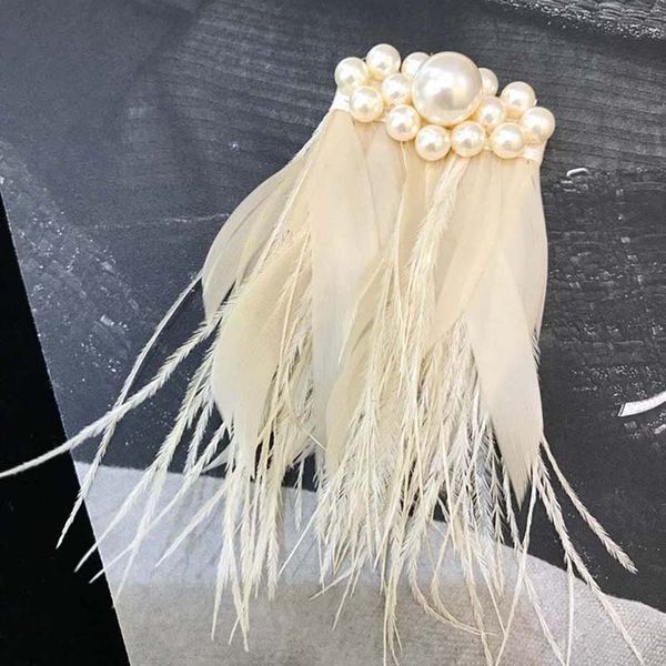 designer jewelry crystal feather vintage style sliver plated pearl bridal come wedding hair jewelrys accessory, Golden;white
designer jewelry crystal feather vintage style sliver plated pearl bridal come wedding hair jewelrys accessory, Golden;white