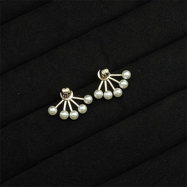 80% off outlets new earrings net red same letter pearl sector earrings female 925 silver needle, Golden
80% off outlets new earrings net red same letter pearl sector earrings female 925 silver needle, Golden