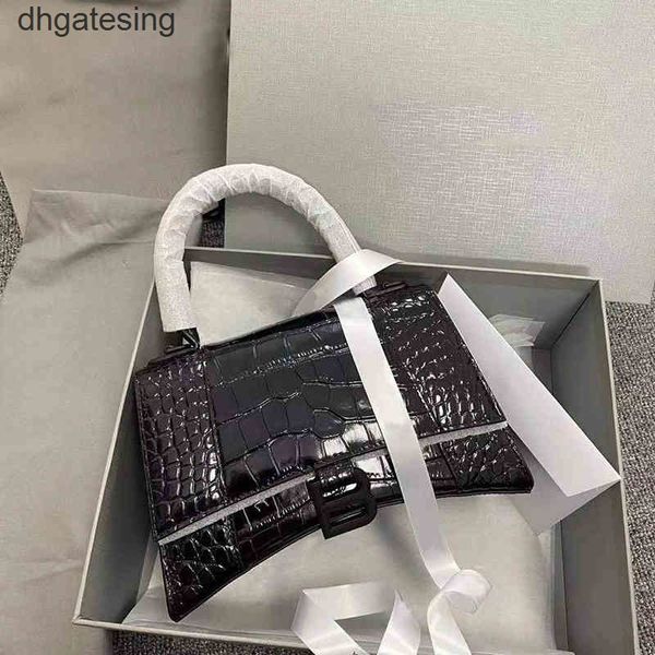 designer shoulder bag luxurys balenciga bags italy brand trend high 2022 version designers b hourglass handbag fashion crocodile leathe dq04
designer shoulder bag luxurys balenciga bags italy brand trend high 2022 version designers b hourglass handbag fashion crocodile leathe dq04