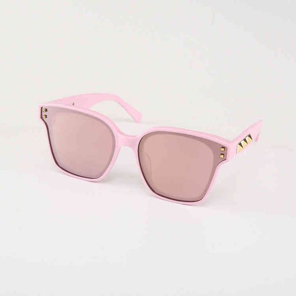 plate sunglass 2022 plate fashion glass sun shading box sunglass willow nail va4206, White;black
plate sunglass 2022 plate fashion glass sun shading box sunglass willow nail va4206, White;black