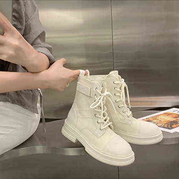 winter 2022 new west girls super fiber round head lace up thick soled short female martin boots thin boots, Black
winter 2022 new west girls super fiber round head lace up thick soled short female martin boots thin boots, Black
