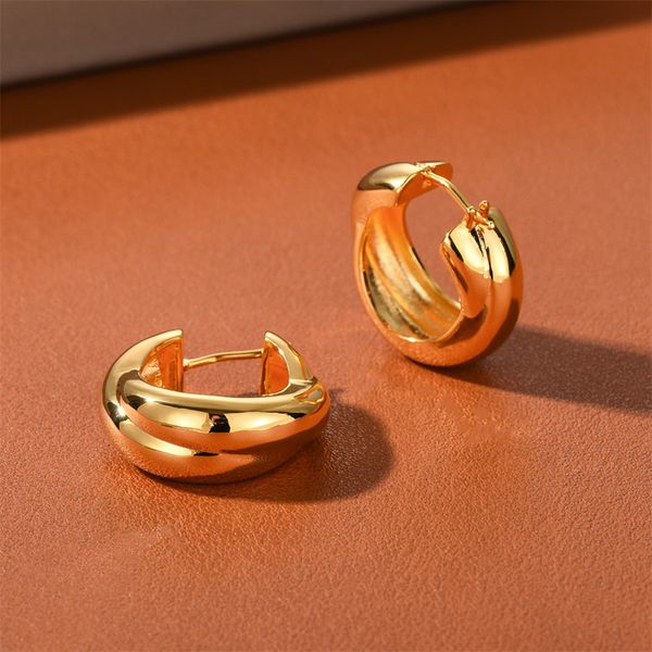 niche design stud savi twisted surround earrings eco-friendly gold-plated color retention color-proof retro fashion accessories gift, Golden;silver
niche design stud savi twisted surround earrings eco-friendly gold-plated color retention color-proof retro fashion accessories gift, Golden;silver
